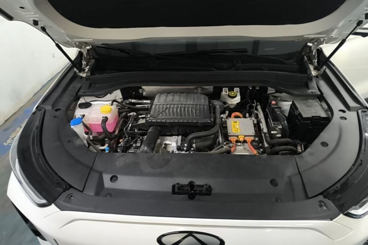 Used Chery Fengyun T9 2024 120 Long-Range Luxury Version 5 Seats Ternary Lithium Engine Bay