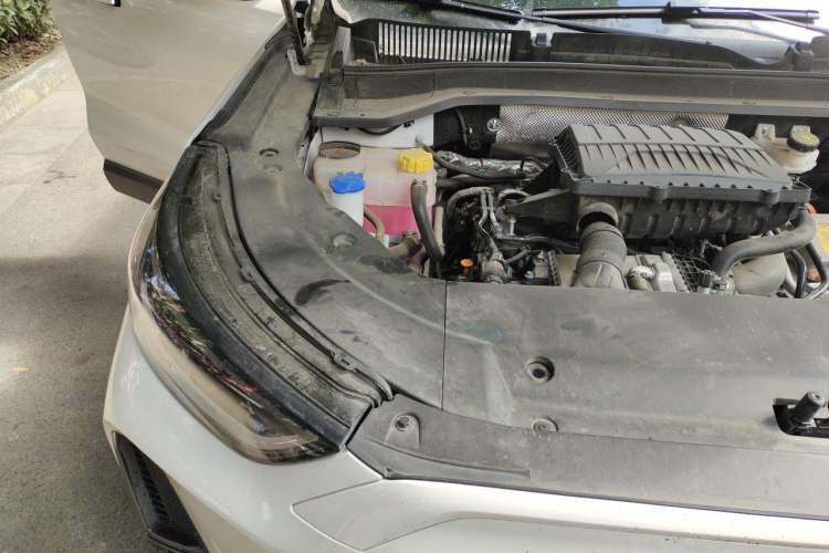 Used Chery Fengyun T9 2024 120 Long-Range Comfort Version 5-Seater with Ternary Lithium Battery Engine Bay Right