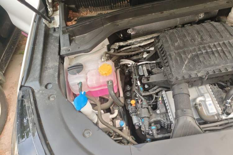 Used Chery Fengyun T9 2024 120 Long-Range Comfort Version 7 Seats Lithium Iron Phosphate Engine Bay Right