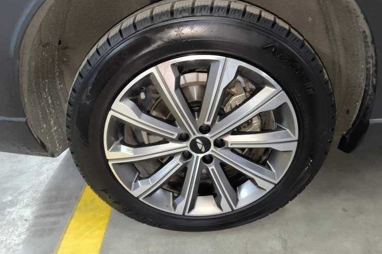 Used Chery Fengyun T9 2024 120 Long-Range Comfort Version 7 Seats Lithium Iron Phosphate Exterior 5