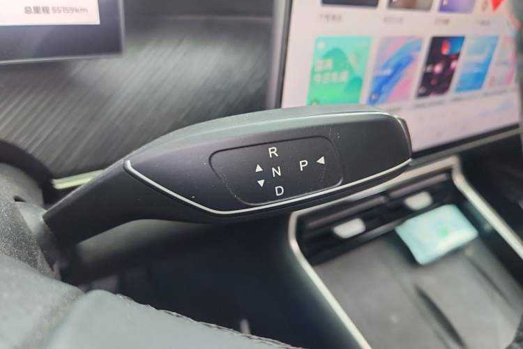 Used Chery Fengyun T9 2024 120 Long-Range Flagship Version 7 Seats Ternary Lithium Gear Lever