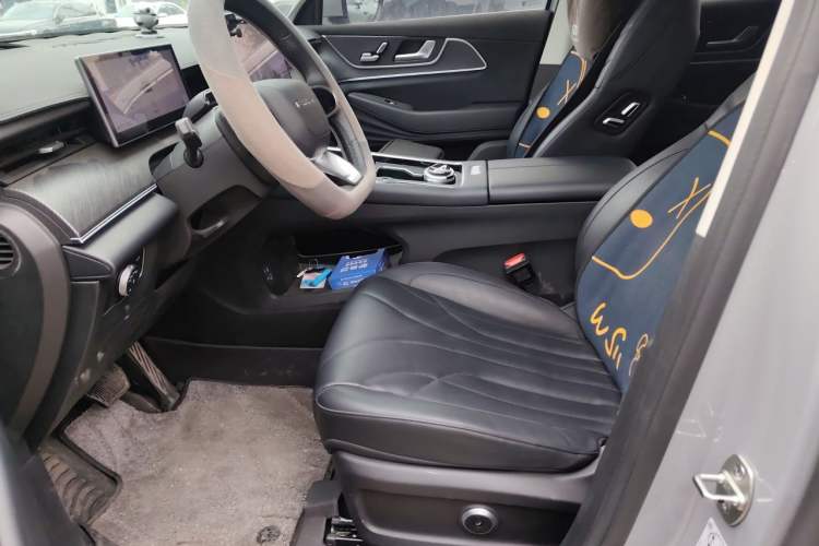Used Chery Fengyun T9 2024 120 Long-Range Flagship Version 7 Seats Lithium Iron Phosphate Left Front Seat