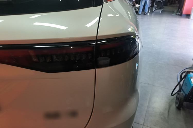 Used Chery Fengyun T9 2024 120 Long-Range Flagship Version 7 Seats Ternary Lithium Right Rear Taillight