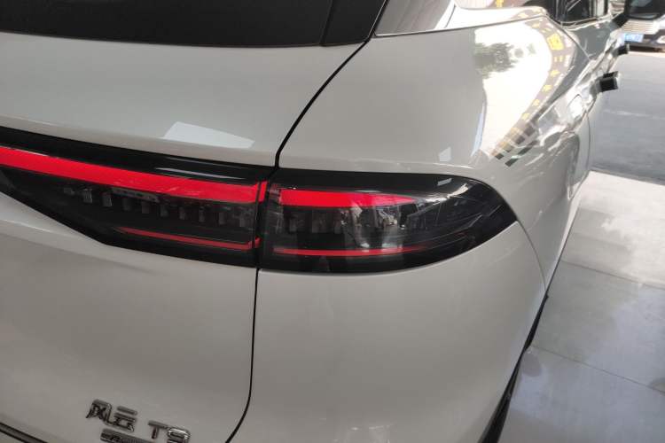 Used Chery Fengyun T9 2024 120 Long-Range Flagship Version 7 Seats Ternary Lithium Right Rear Taillight