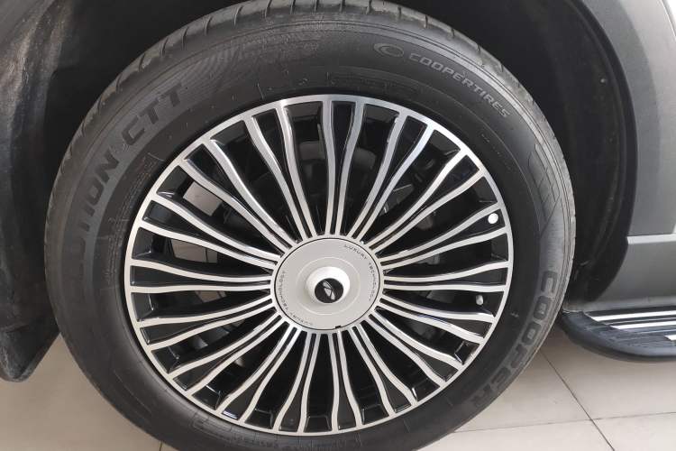 Used Chery Fengyun T9 2024 120 Long-Range Flagship Version 7 Seats Ternary Lithium Right Rear Wheel Hub