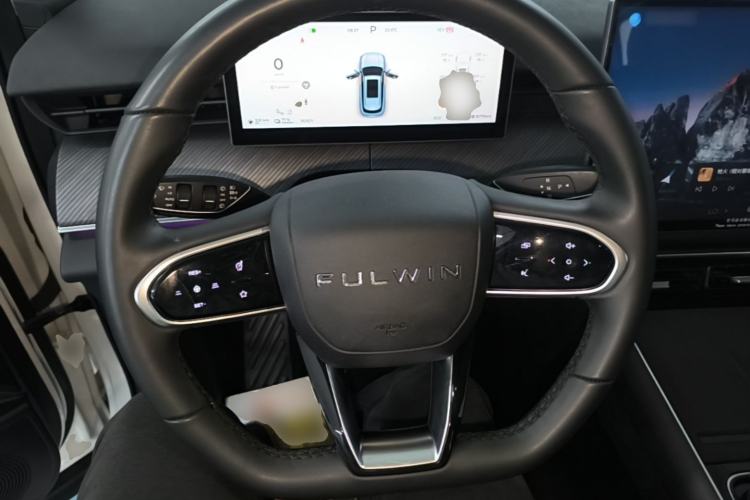 Used Chery Fengyun T9 2024 120 Long-Range Luxury Version 5 Seats Ternary Lithium Steering Wheel