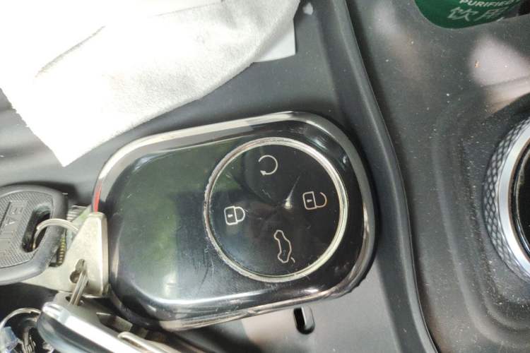 Used Chery Fengyun T9 2024 120 Long-Range Comfort Version 5-Seater with Ternary Lithium Battery Vehicle Key
