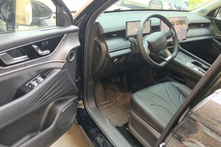 Used Chery Fengyun T9 2025 120 Long-Range Prestige Version 5 Seats Lithium Iron Phosphate Driver Seat