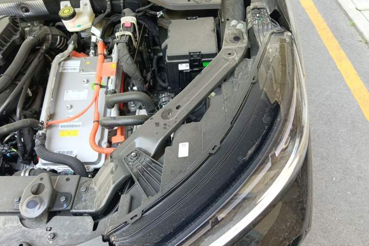 Used Chery Fengyun T9 2025 120 Long-Range Prestige Version 5 Seats Lithium Iron Phosphate Engine Bay Left