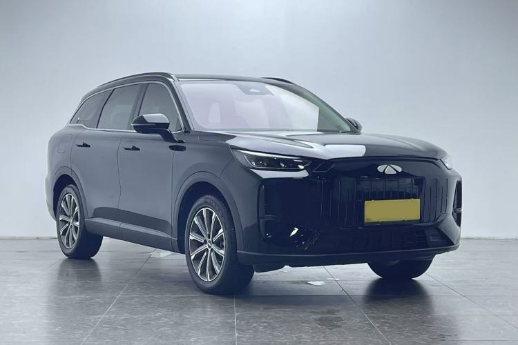 Used Chery Fengyun T9 2025 120 Long-Range Luxury Version 5 Seats Lithium Iron Phosphate Front Right 45 Deg