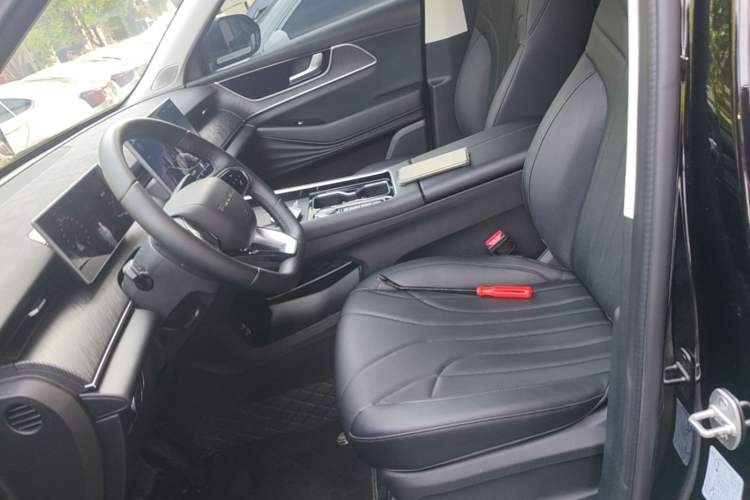 Used Chery Fengyun T9 2025 120 Long-Range Prestige Version 5 Seats Lithium Iron Phosphate Left Front Seat
