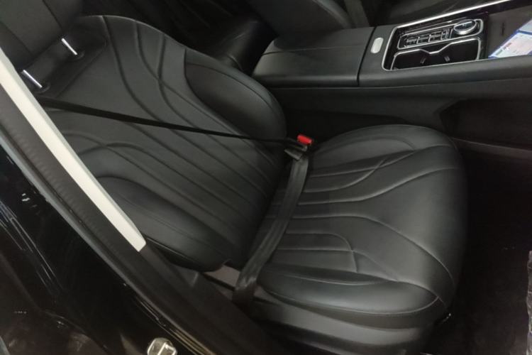 Used Chery Fengyun T9 2025 120 Long-Range Prestige Version 5 Seats Lithium Iron Phosphate Right Front Seat