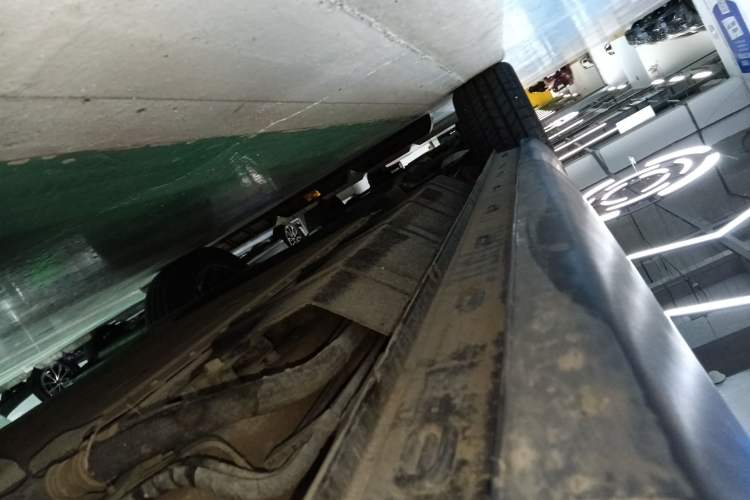 Used Chery Fengyun T9 2025 120 Long-Range Flagship Version 5 Seats Lithium Iron Phosphate Right Side Sill