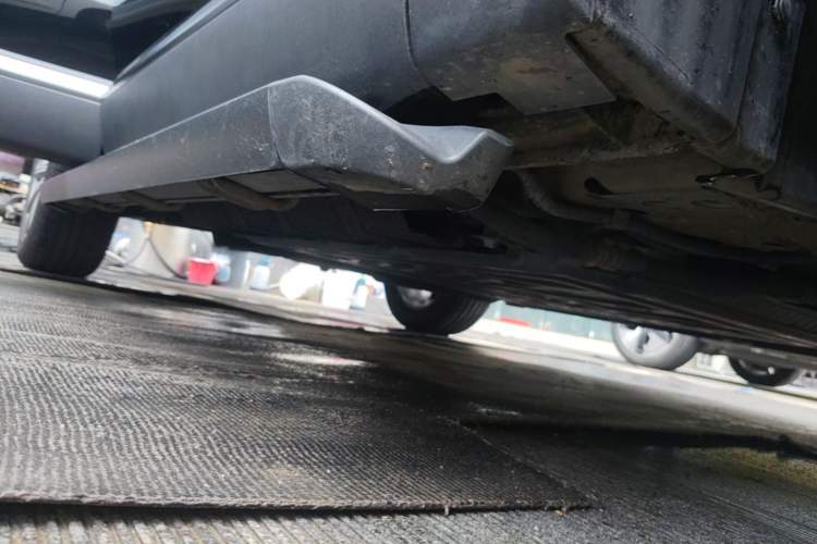 Used Chery Fengyun T9 2025 120 Long-Range Prestige Version 5 Seats Lithium Iron Phosphate Right Side Sill