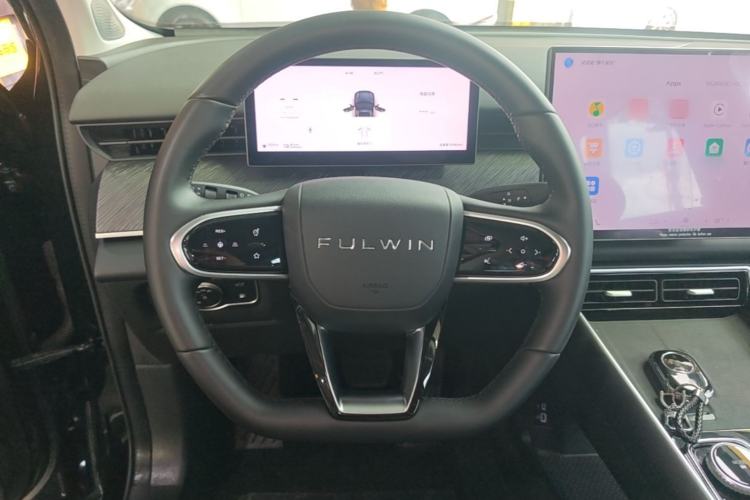 Used Chery Fengyun T9 2025 120 Long-Range Luxury Version 5 Seats Lithium Iron Phosphate Steering Wheel