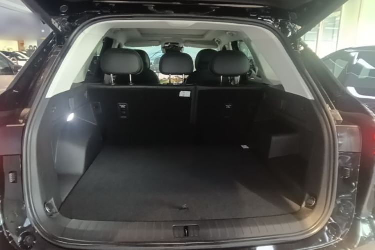 Used Chery Fengyun T9 2025 120 Long-Range Prestige Version 5 Seats Lithium Iron Phosphate Trunk