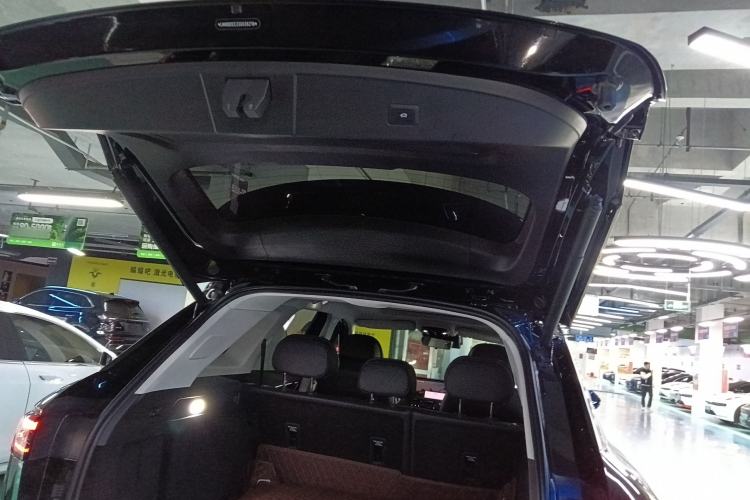 Used Chery Fengyun T9 2025 120 Long-Range Flagship Version 5 Seats Lithium Iron Phosphate Trunk