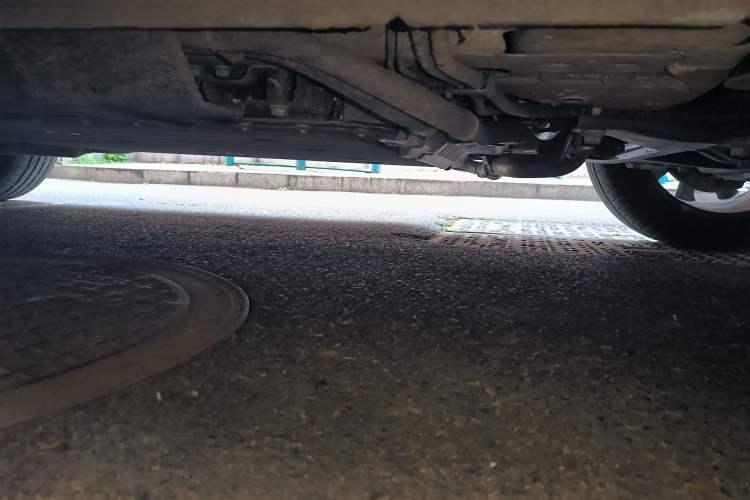 Used Chery Fengyun T9 2025 120 Long-Range Luxury Version 7 Seats Lithium Iron Phosphate Chassis Front Right