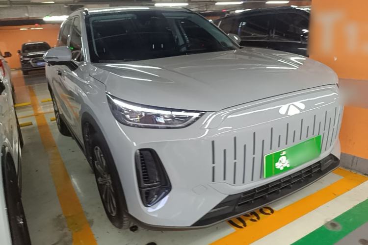 Used Chery Fengyun T9 2025 120 Long-Range Luxury Version 7 Seats Lithium Iron Phosphate Front Right 45 Deg