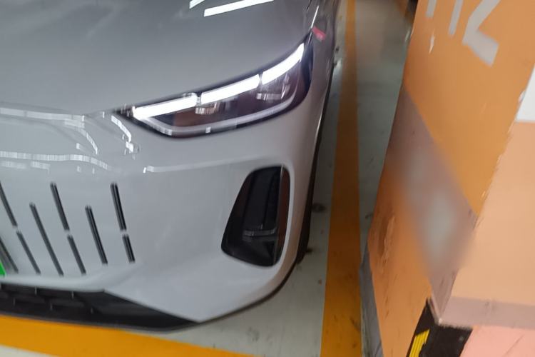 Used Chery Fengyun T9 2025 120 Long-Range Luxury Version 7 Seats Lithium Iron Phosphate Left Front Headlight