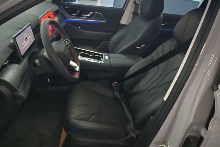 Used Chery Fengyun T9 2025 120 Long-Range Luxury Version 7 Seats Lithium Iron Phosphate Left Front Seat