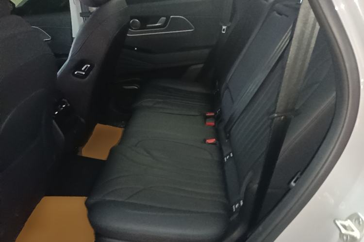Used Chery Fengyun T9 2025 120 Long-Range Luxury Version 7 Seats Lithium Iron Phosphate Left Rear Seat