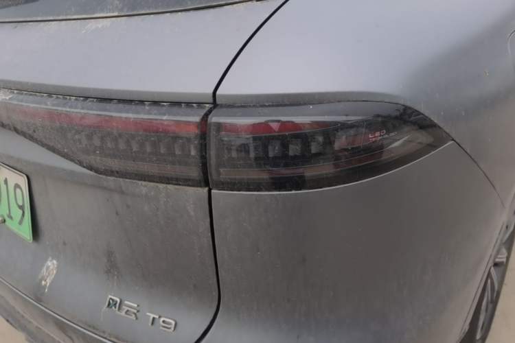 Used Chery Fengyun T9 2025 120 Long-Range Prestige Version 5 Seats Lithium Iron Phosphate Right Rear Taillight