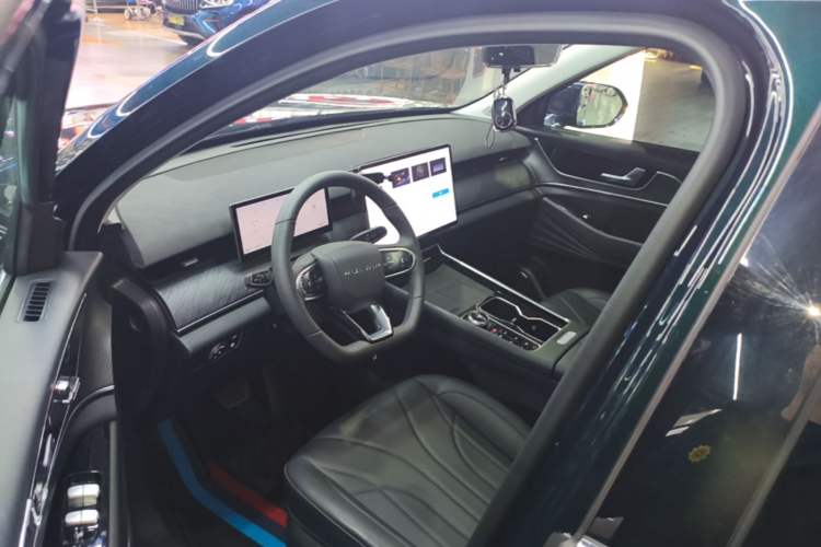 Used Chery Fengyun T9 2025 120 Long-Range Prestige Version 5 Seats Lithium Iron Phosphate Driver Seat