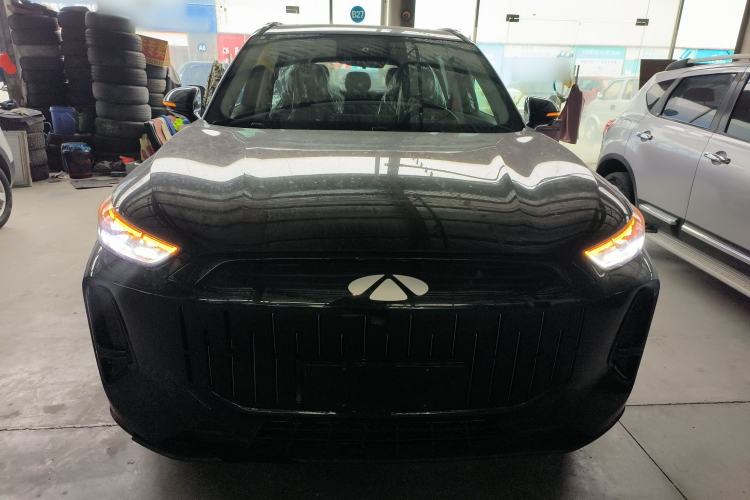 Used Chery Fengyun T9 2025 120 Long-Range Luxury Version 7 Seats Lithium Iron Phosphate Front