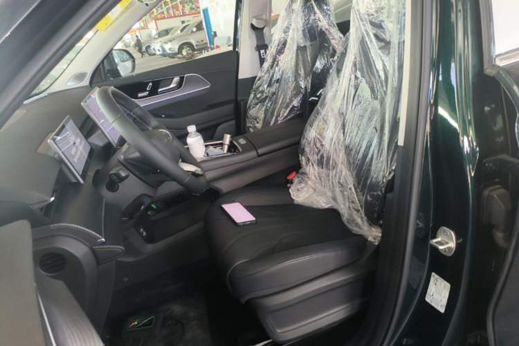 Used Chery Fengyun T9 2025 120 Long-Range Luxury Version 7 Seats Lithium Iron Phosphate Left Front Seat