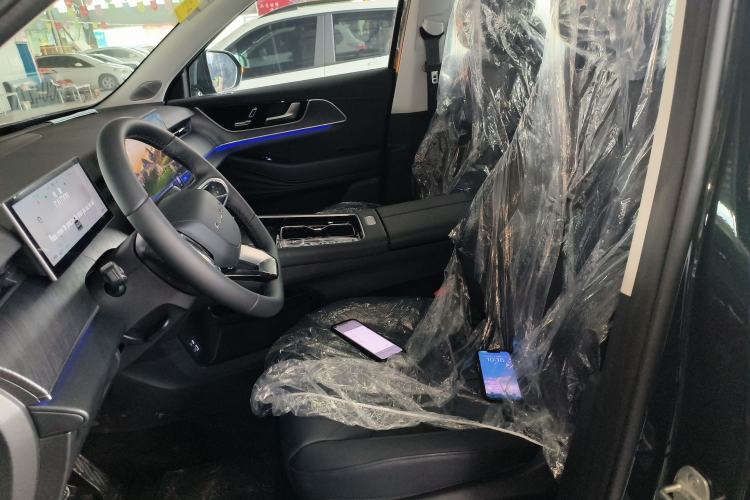 Used Chery Fengyun T9 2025 120 Long-Range Luxury Version 7 Seats Lithium Iron Phosphate Left Front Seat