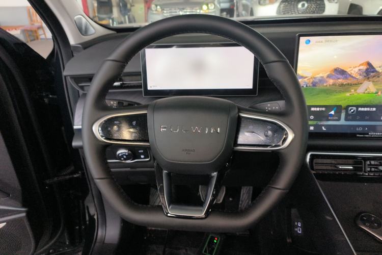 Used Chery Fengyun T9 2025 120 Long-Range Luxury Version 7 Seats Lithium Iron Phosphate Steering Wheel