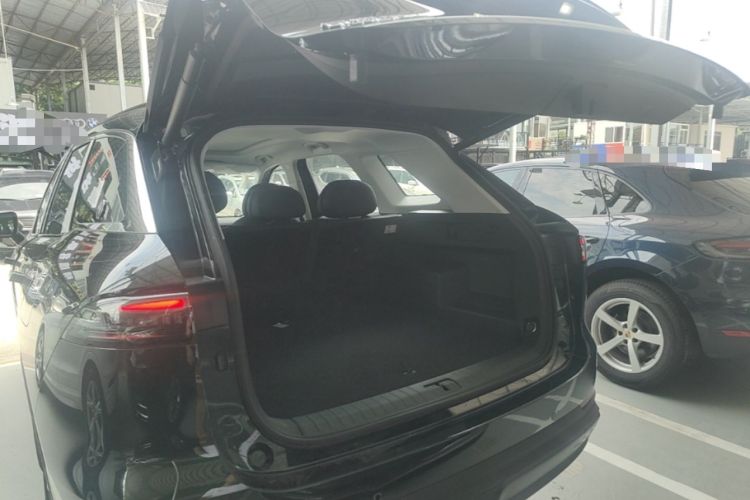 Used Chery Fengyun T9 2025 120 Long-Range Luxury Version 5-Seater with Ternary Lithium Battery Trunk