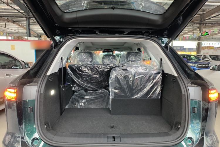Used Chery Fengyun T9 2025 120 Long-Range Luxury Version 7 Seats Lithium Iron Phosphate Trunk