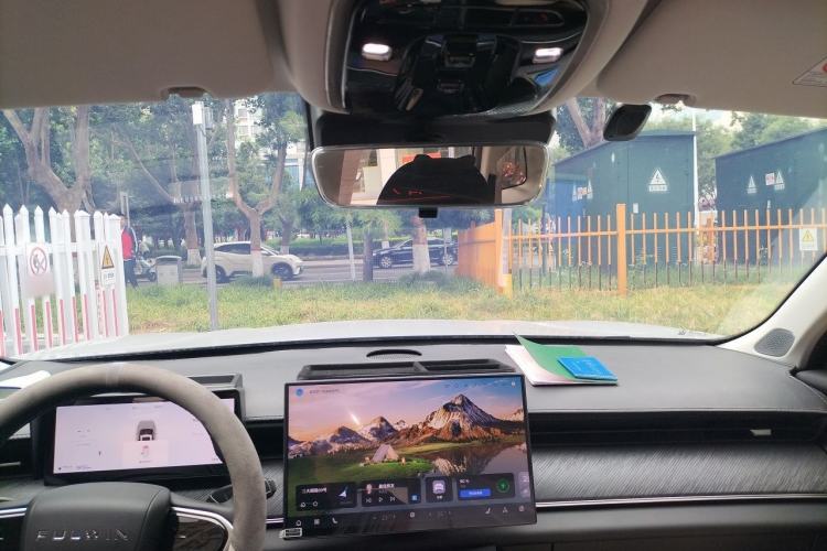 Used Chery Fengyun T9 2025 120 Long-Range Luxury Version 5-Seater with Ternary Lithium Battery Headliner
