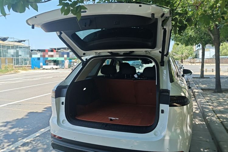 Used Chery Fengyun T9 2025 120 Long-Range Luxury Version 5 Seats Lithium Iron Phosphate Trunk