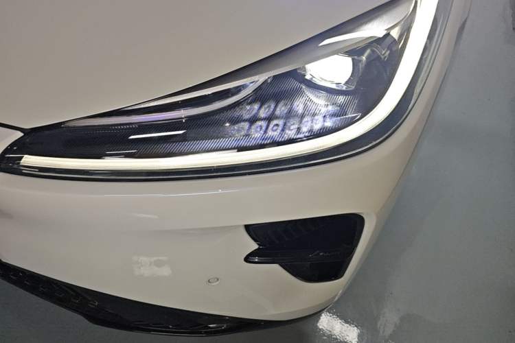 Used Chery Fengyun T9  Left Front Headlight