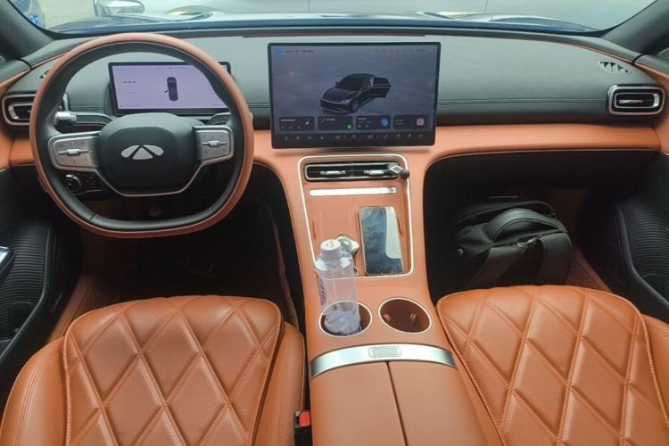 Used Chery Fengyun Fulwin A9L 2025 Model, 260 Ultra-Long Range Luxury Edition Center Console