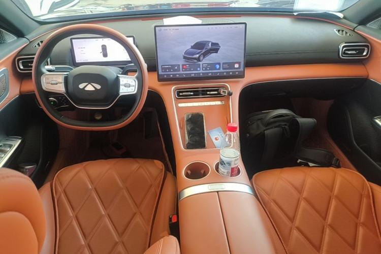 Used Chery Fengyun Fulwin A9L 2025 Model, 260 Ultra-Long Range Luxury Edition Center Console