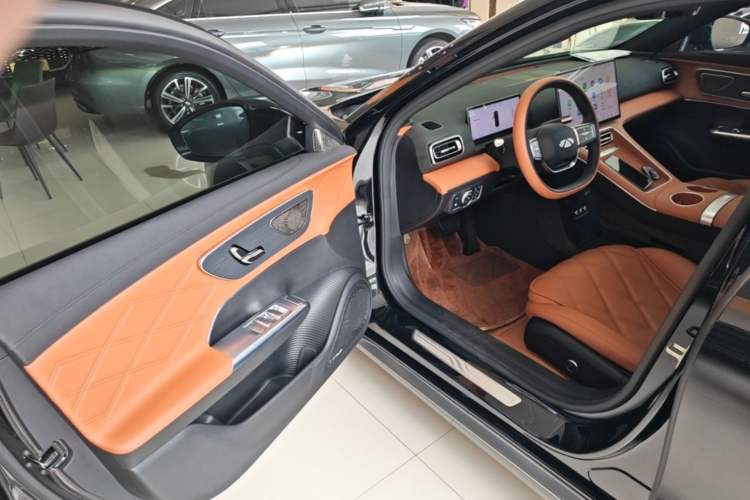Used Chery Fengyun Fulwin A9L 2025 Model, 260 Ultra-Long Range Prestige Edition Driver Seat