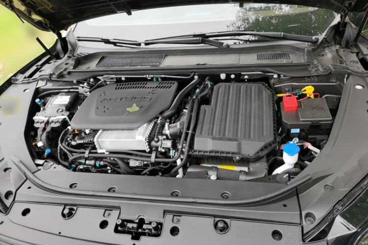 Used Chery Fengyun Fulwin A9L 2025 Model, 260 Boya Luxury Edition Engine Bay