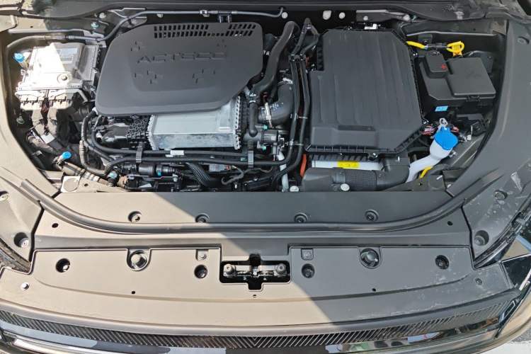 Used Chery Fengyun Fulwin A9L 2025 Model, 260 Ultra-Long Range Luxury Edition Engine Bay