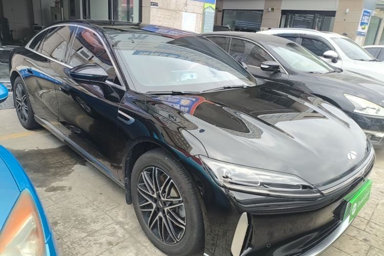 Used Chery Fengyun Fulwin A9L 2025 Model, 260 Ultra-Long Range Luxury Edition Front Right 45 Deg