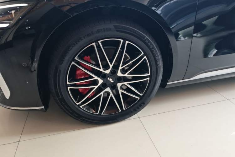 Used Chery Fengyun Fulwin A9L 2025 Model, 260 Ultra-Long Range Prestige Edition Left Front Wheel Hub