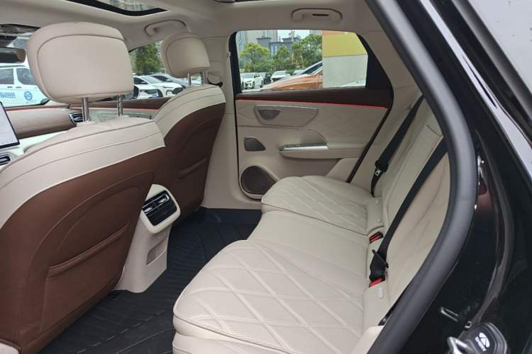 Used Chery Fengyun Fulwin A9L 2025 Model, 260 Ultra-Long Range Prestige Edition Left Rear Seat