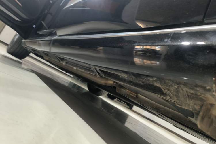 Used Chery Fengyun Fulwin A9L 2025 Model, 260 Ultra-Long Range Luxury Edition Left Side Sill