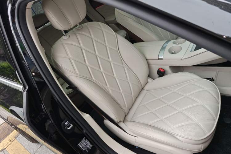 Used Chery Fengyun Fulwin A9L 2025 Model, 260 Ultra-Long Range Prestige Edition Right Front Seat