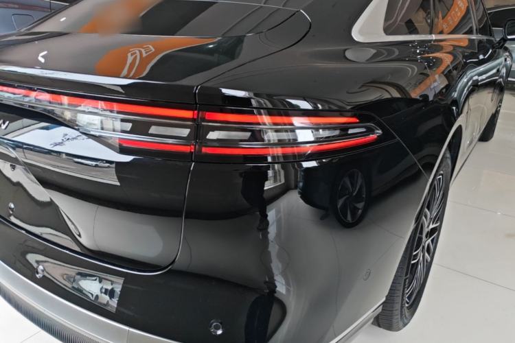 Used Chery Fengyun Fulwin A9L 2025 Model, 260 Ultra-Long Range Prestige Edition Right Rear Taillight