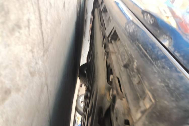 Used Chery Fengyun Fulwin A9L 2025 Model, 260 Ultra-Long Range Luxury Edition Right Side Sill
