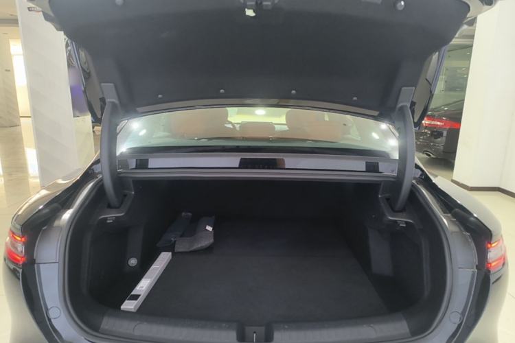 Used Chery Fengyun Fulwin A9L 2025 Model, 260 Ultra-Long Range Luxury Edition Trunk